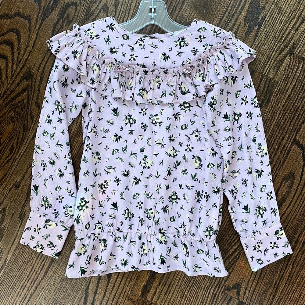 MOLO Girls Lavender Blouse. Size 122-128 (US 7/8). Excellent Condition.
